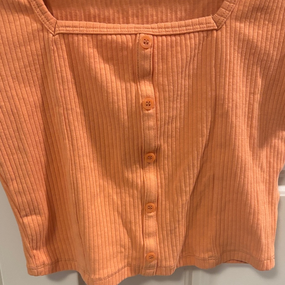 Colin Stuart Pastel Orange Ribbed Square-Neck Button Crop Top - Picture 3 of 4